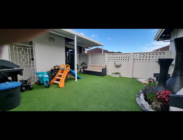 2 BEDROOM FLAT FOR SALE IN GLENWOOD